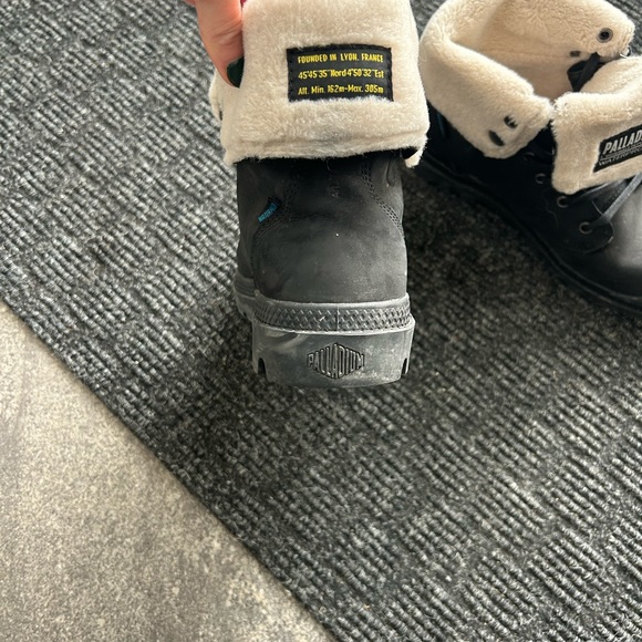 Palladium Boots - Picture 3 of 5